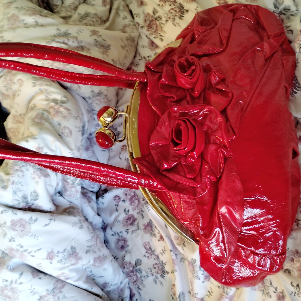 Red Shoulder Bag with Glossy Finish and Ruched Design